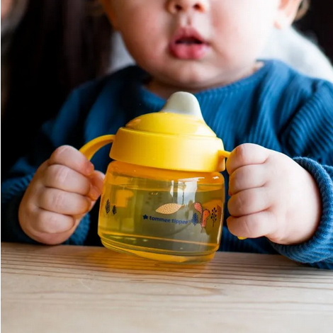tommee-tippe-superstar-sippe-weaning-%cf%80%ce%bf%cf%84%ce%b7%cf%81%ce%ac%ce%ba%ce%b9-%ce%bc%ce%b5-%ce%bb%ce%b1%ce%b2%ce%ad%cf%82-4m-190ml-1