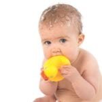 playgro-bath-duckie-%cf%80%ce%b1%cf%80%ce%ac%ce%ba%ce%b9-%ce%bc%cf%80%ce%ac%ce%bd%ce%b9%ce%bf%cf%85-6m-mamaspharmacy-2