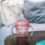 tommee-tippee-transition-cup-%ce%ba%cf%8d%cf%80%ce%b5%ce%bb%ce%bb%ce%bf-%ce%bc%ce%b5%cf%84%ce%ac%ce%b2%ce%b1%cf%83%ce%b7%cf%82-%ce%bc%ce%b5-%ce%b8%ce%b7%ce%bb%ce%ae-%ce%ba%cf%8c%ce%ba%ce%ba%ce%b9