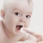 haakaa-infant-oral-care-kit-mamaspharmacy-1