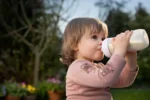 philips-avent-m%cf%80%ce%b9%ce%bc%cf%80%ce%b5%cf%81%cf%8c-%cf%80%ce%bb%ce%b1%cf%83%cf%84%ce%b9%ce%ba%cf%8c-natural-response-3m-330ml-mamaspharmacy-3