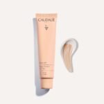 caudalie-vinocrush-skin-tint-shade-2-%ce%b5%ce%bd%cf%85%ce%b4%ce%b1%cf%84%ce%b9%ce%ba%ce%ae-%ce%ba%cf%81%ce%ad%ce%bc%ce%b1-%cf%80%cf%81%ce%bf%cf%83%cf%8e%cf%80%ce%bf%cf%85-%ce%bc%ce%b5-%cf%87%cf%81
