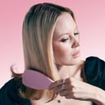 tangle-teezer-%ce%b2%ce%bf%cf%8d%cf%81%cf%84%cf%83%ce%b1-%ce%bc%ce%b1%ce%bb%ce%bb%ce%b9%cf%8e%ce%bd-the-ultimate-detangler-fine-fragile-%ce%bc%ce%ad%ce%bd%cf%84%ce%b1-mamaspharmacy-6